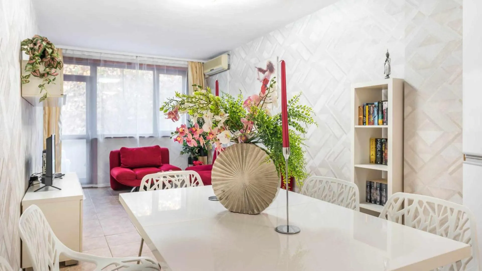 Red Velvet Apartment Βάρνα